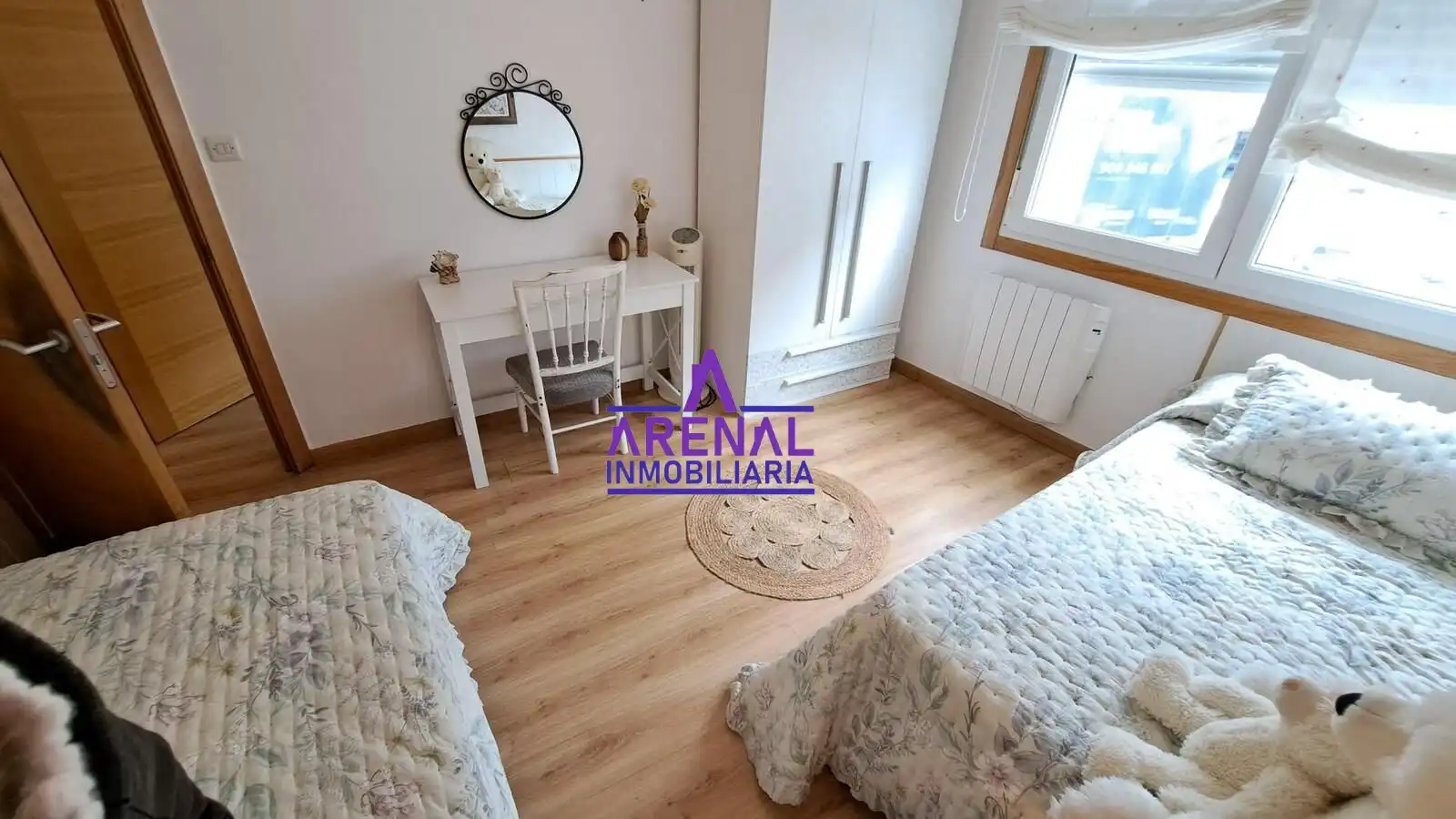 Habitación de Casa o chalet en venta en A Pobra do Caramiñal con Calefacción, Trastero y Amueblado