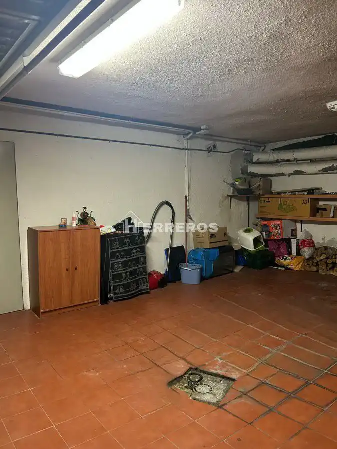Casa adosada en venta en  Logroño con Aire acondicionado, Calefacción y Jardín privado