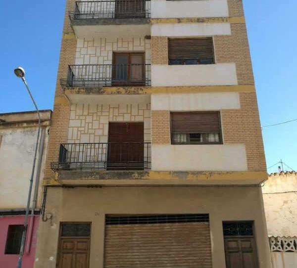 Foto 1 de Pis en venda a Av de Los Madereros, Chelva, Valencia