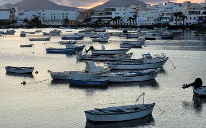 Vista exterior de Pis en venda en Arrecife