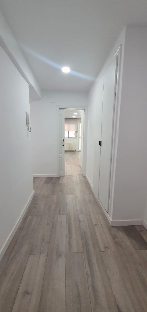 Flat for sale in  Valencia Capital  with Heating and Balcony