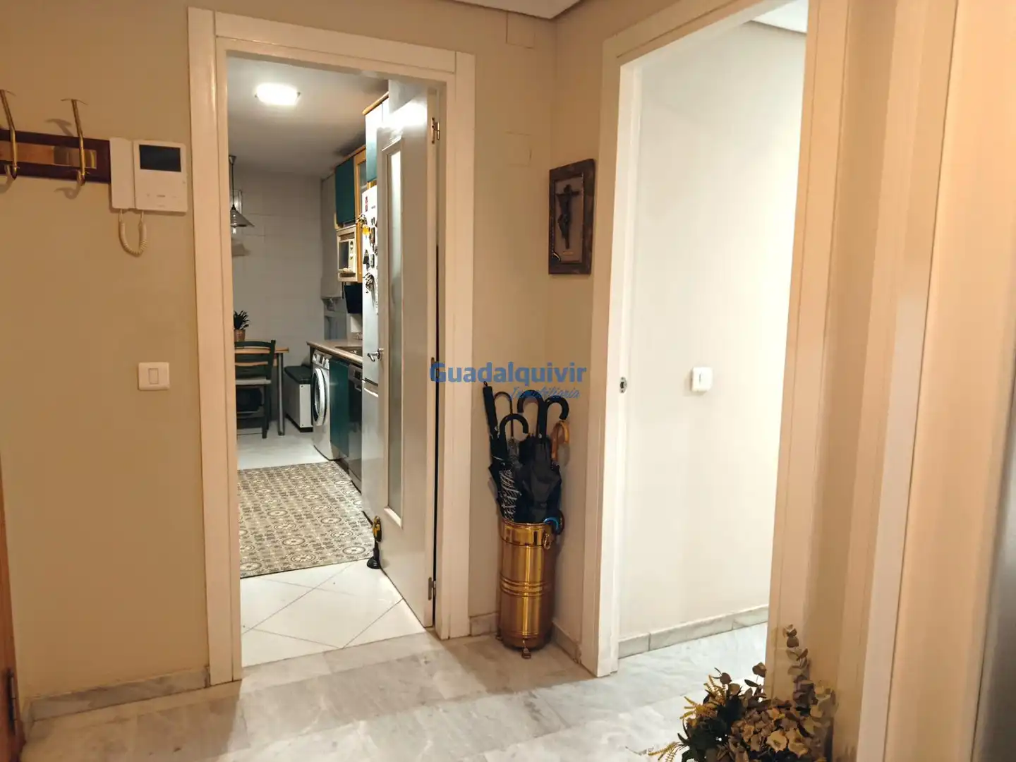 Piso en venta en Sevilla con Aire acondicionado, Terraza y Trastero