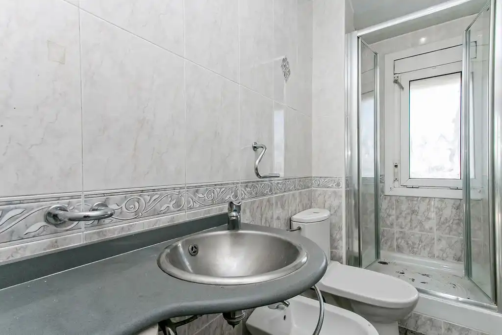 Baño de Apartamento en venta en Navarcles