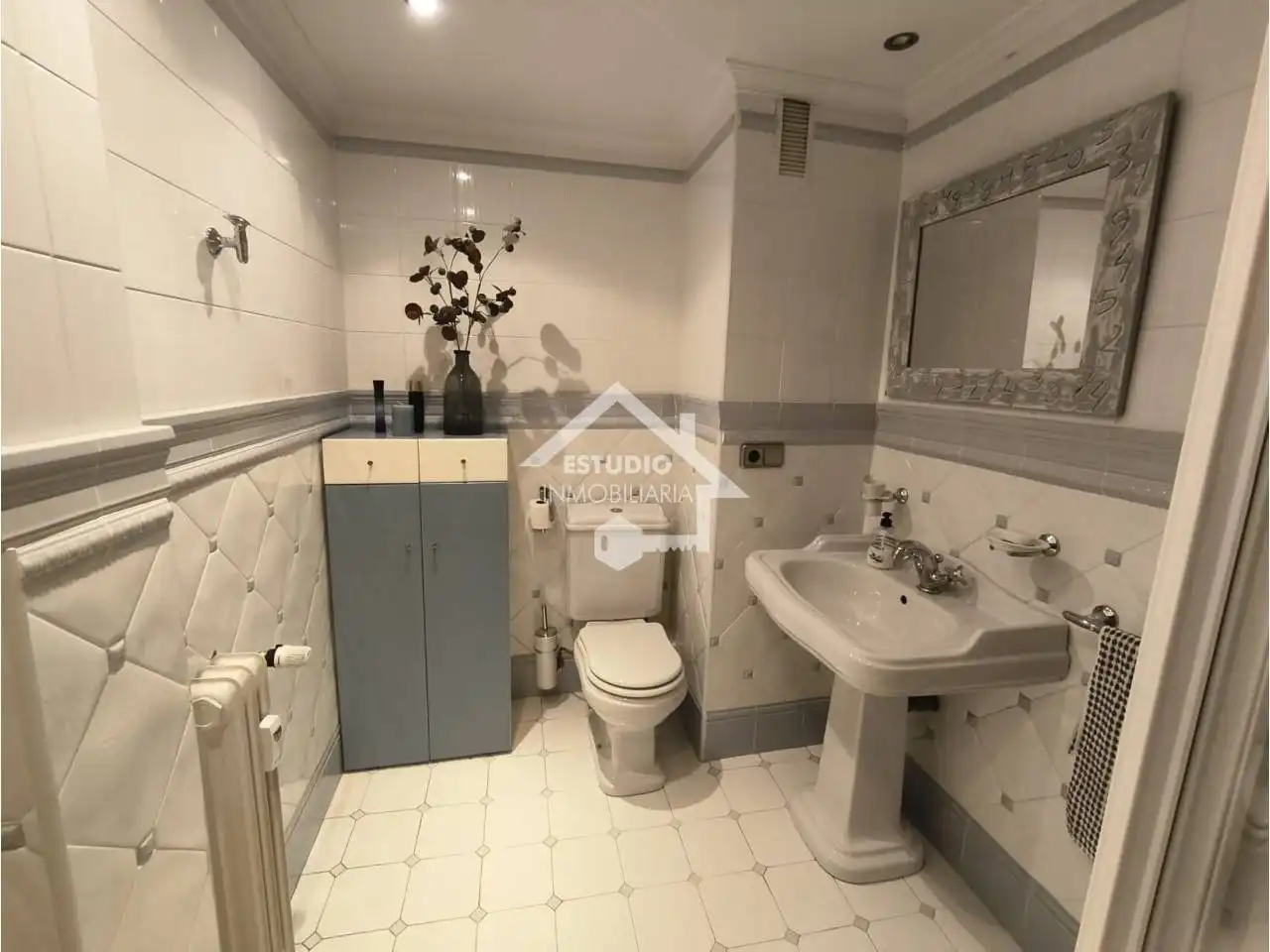 Piso con terraza en venta en Calle Belchite, imagen 36