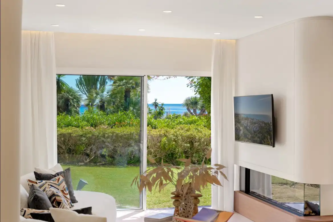 Wohnzimmer von Erdgeschoss zum Verkauf in Estepona mit Klimaanlage, Heizung und Parkett