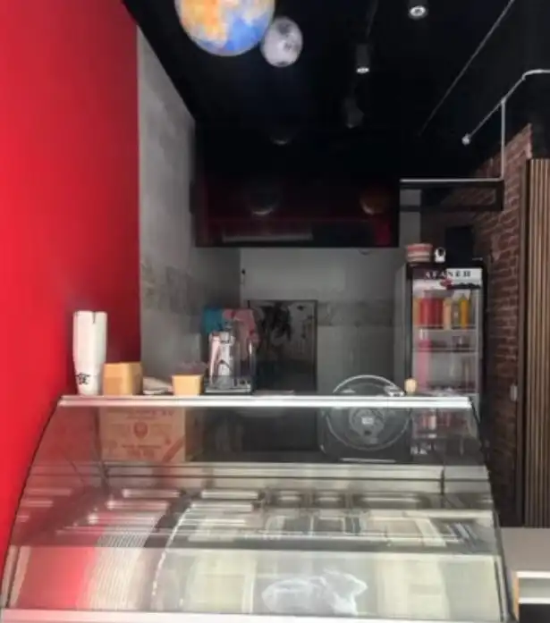 Local comercial en traspaso en Carrer dels Tallers, imagen 2
