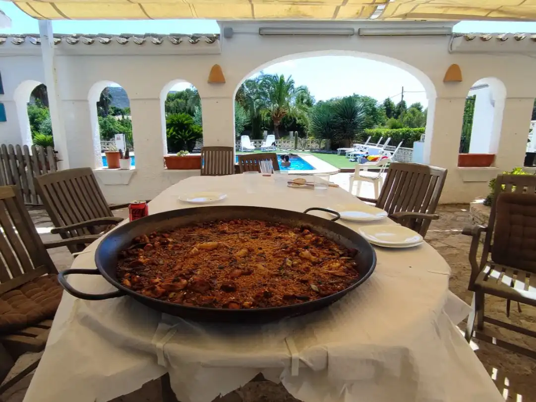 Villa con piscina in affitto a Lago Aral 5