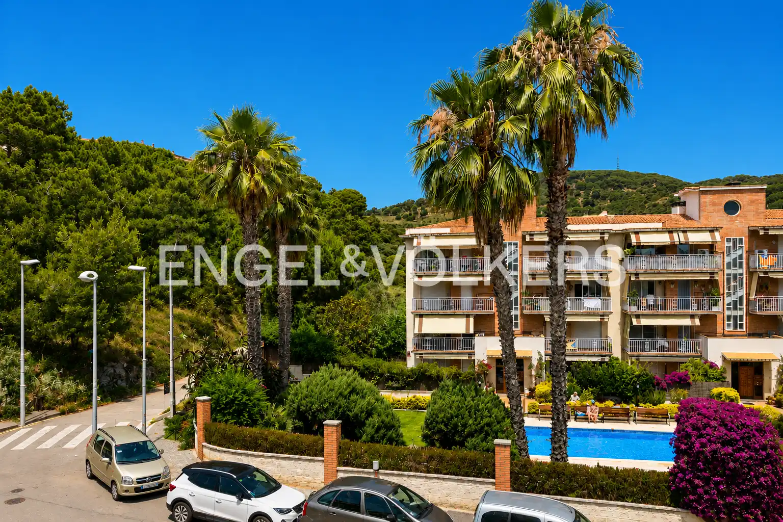Vista exterior de Dúplex en venda en Sant Pol de Mar amb Calefacció i Balcó