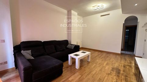 Foto 3 de Piso de alquiler en Buenos Aires, La Espinilla - Parque Blanco, Coslada