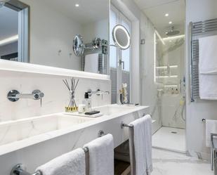 Bany de Apartament de lloguer en Las Palmas de Gran Canaria amb Aire condicionat
