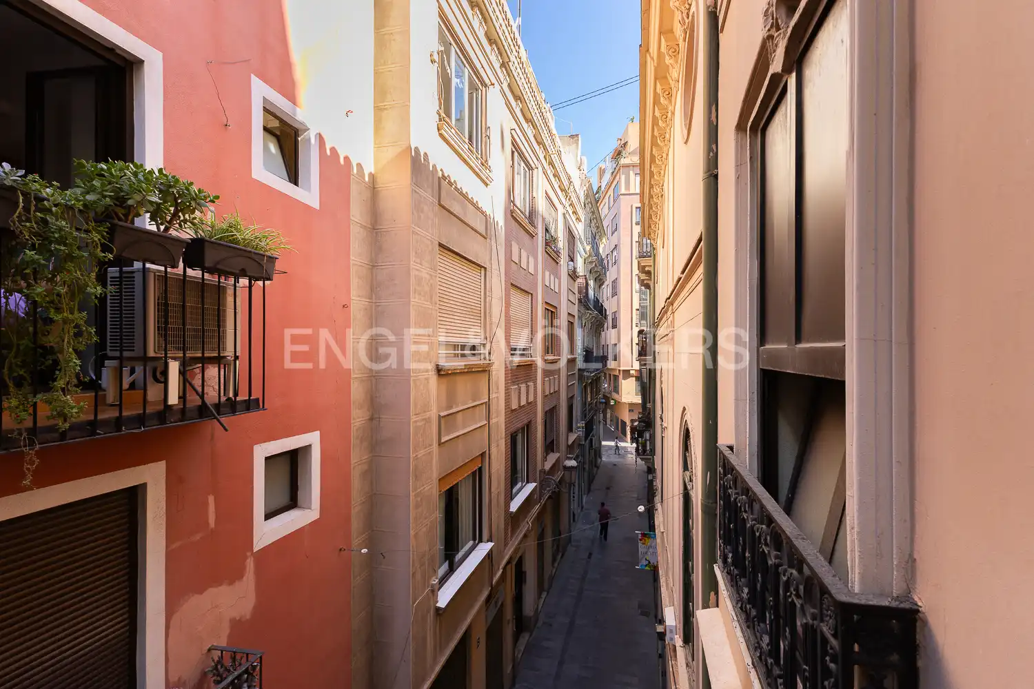 Vista exterior de Piso en venta en Valencia con Aire acondicionado, Calefacción y Balcón