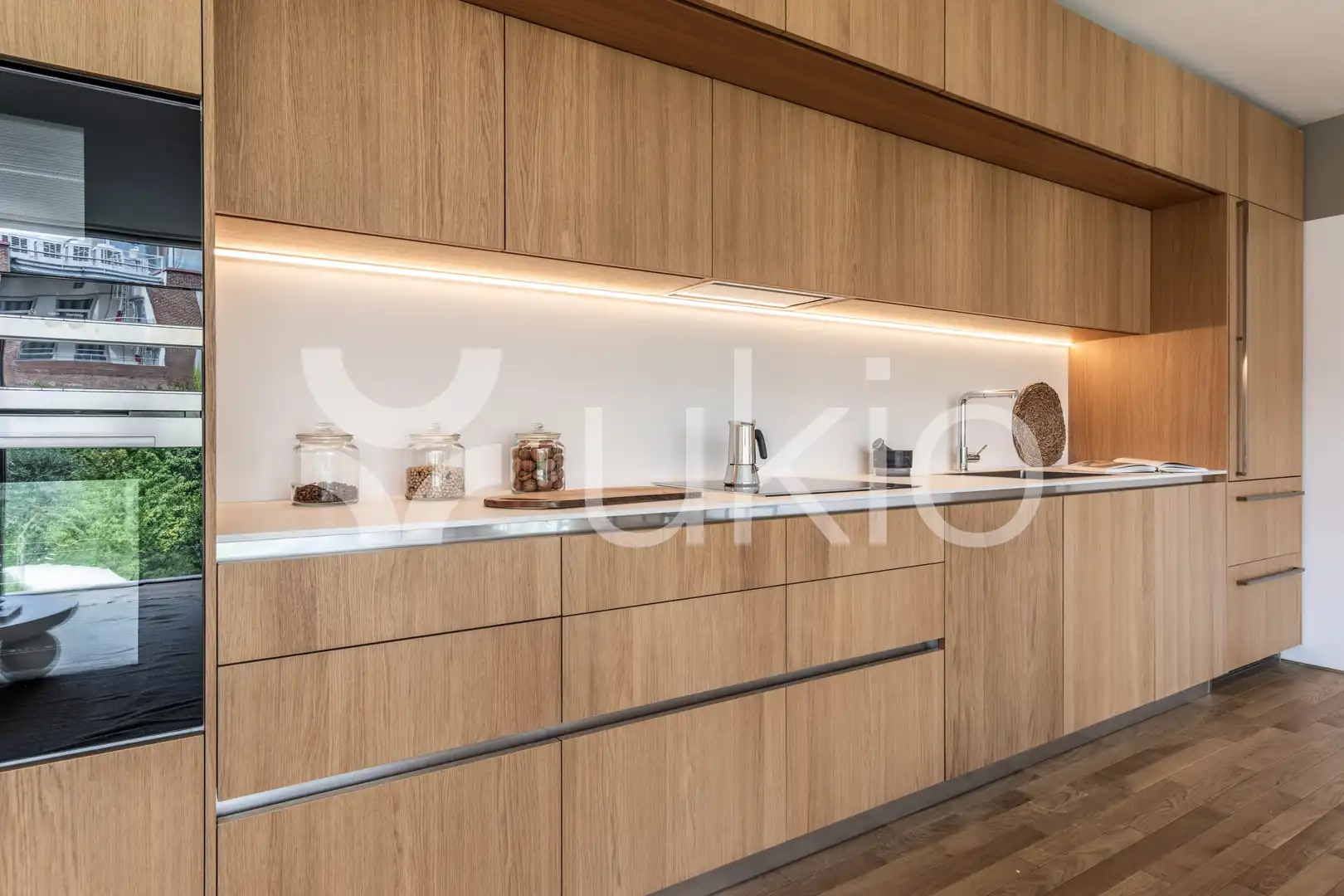 Cocina de Apartamento de alquiler en Madrid con Aire acondicionado, Amueblado y Horno