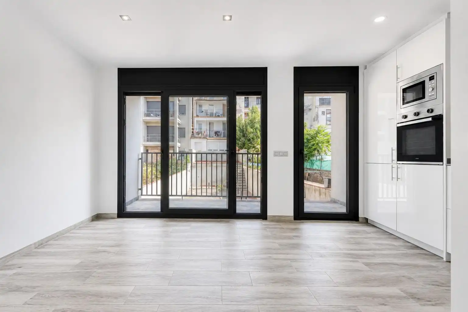 Wohnung zum Verkauf in Igualada mit Klimaanlage, Privatgarten und Terrasse