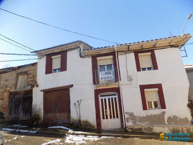 Exterior view of Country house for sale in Brazuelo  with Private garden