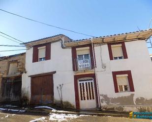 Exterior view of Country house for sale in Brazuelo