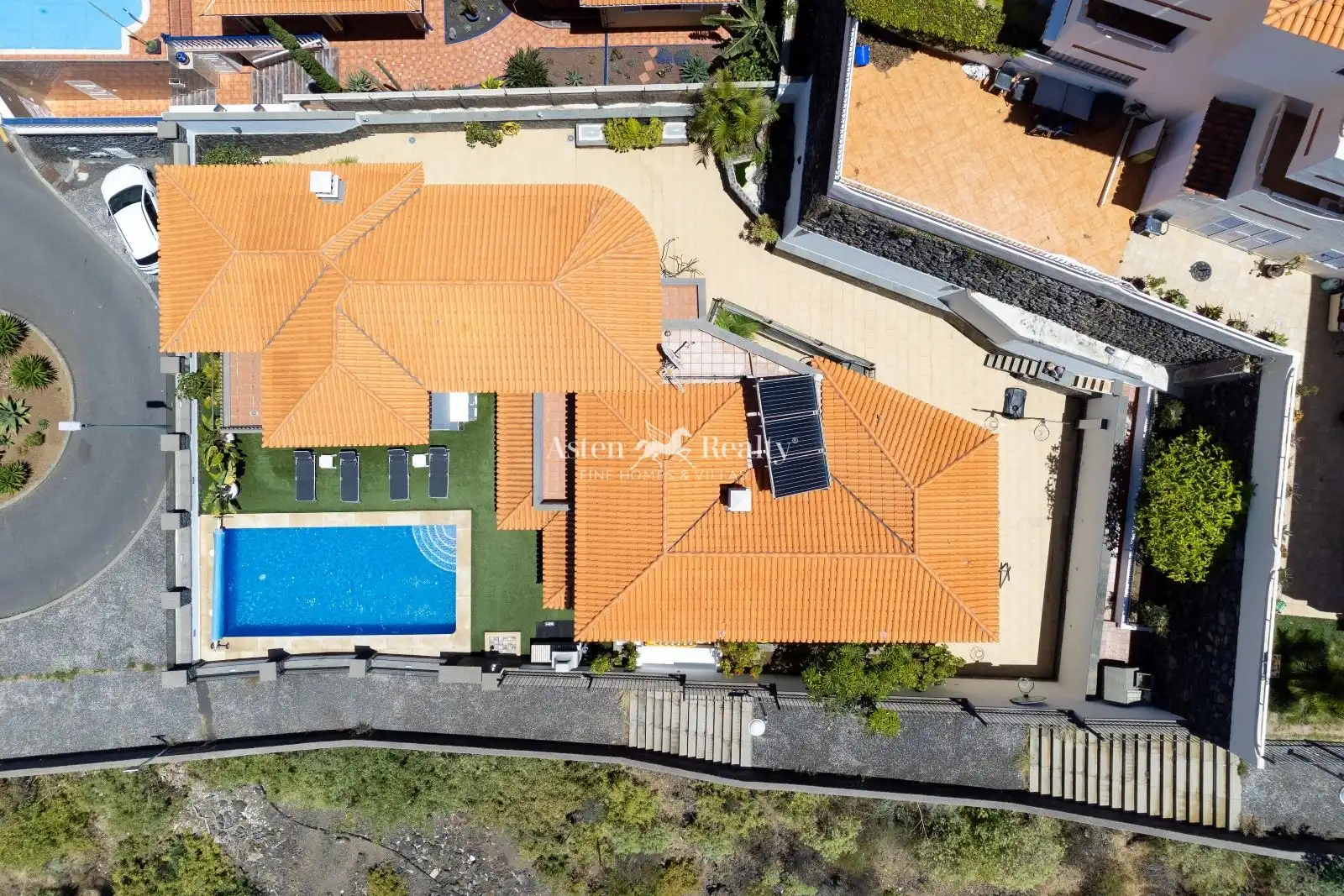 Houses for sale in De La Lancha, Playa Jardín