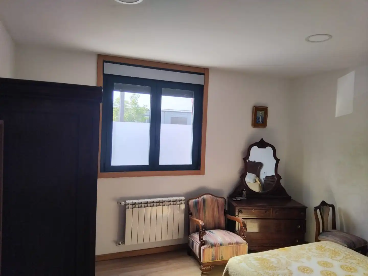 Schlafzimmer von Haus oder Chalet zum Verkauf in Vigo  mit Privatgarten, Möbliert und Balkon