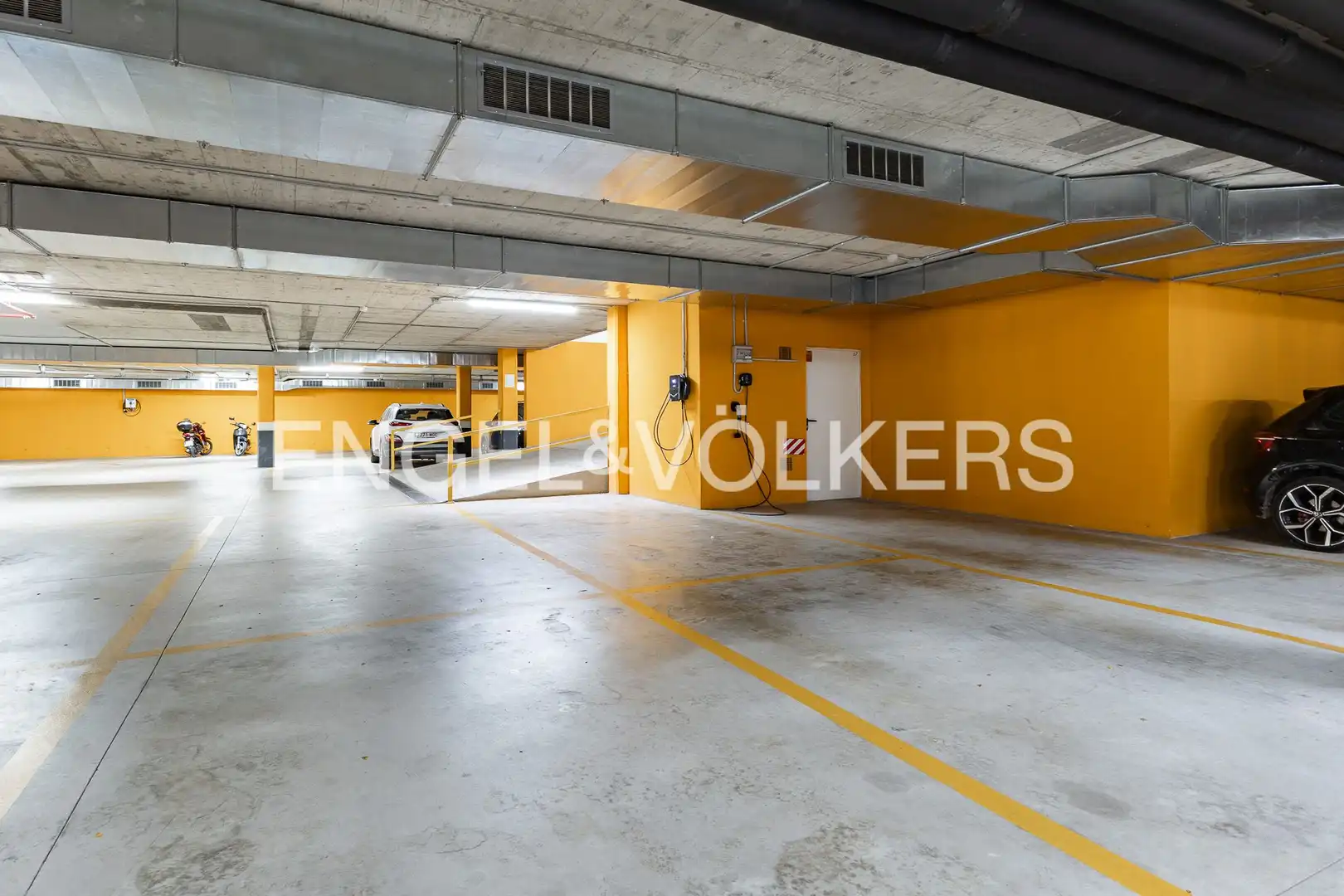 Parking de Ático en venta en Mataró con Calefacción