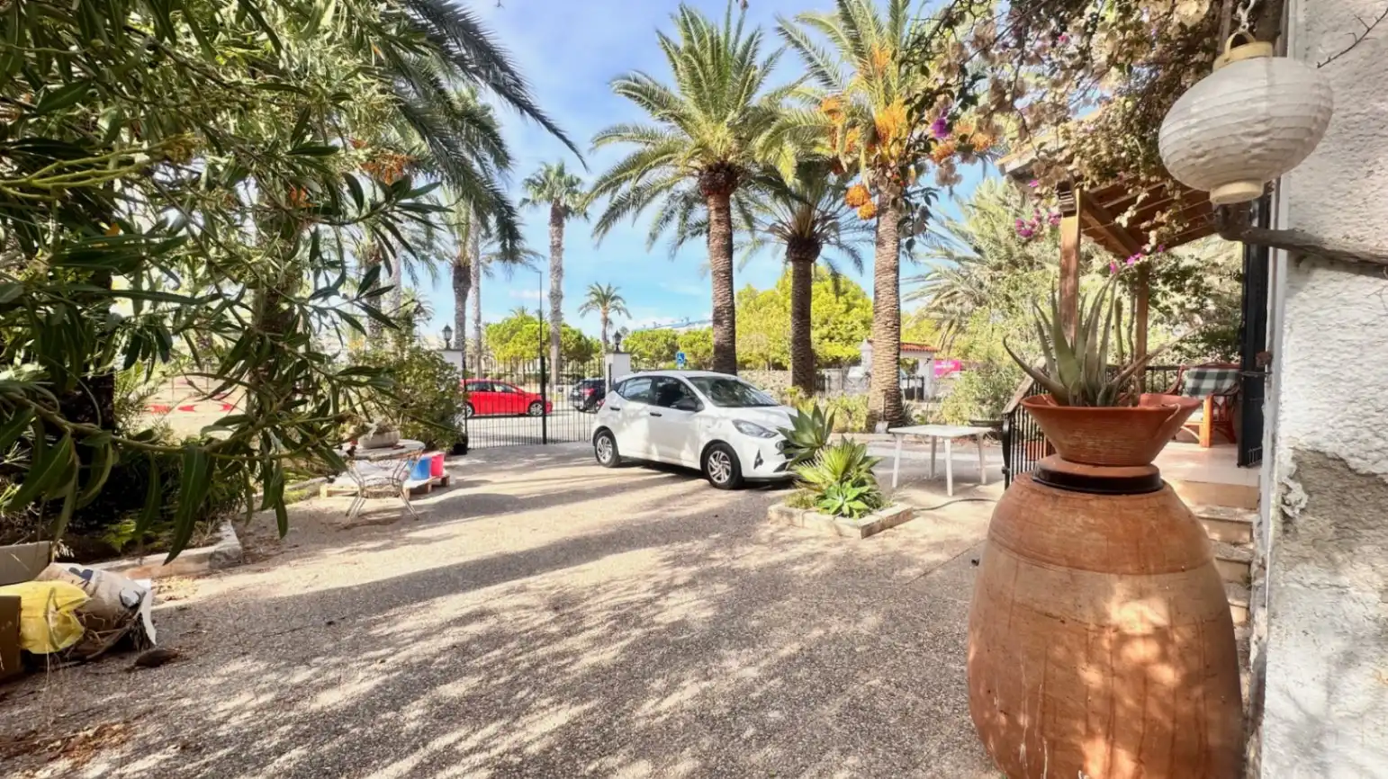 Detached house with garden for sale in Las Marinas / Les Marines, imagen 9