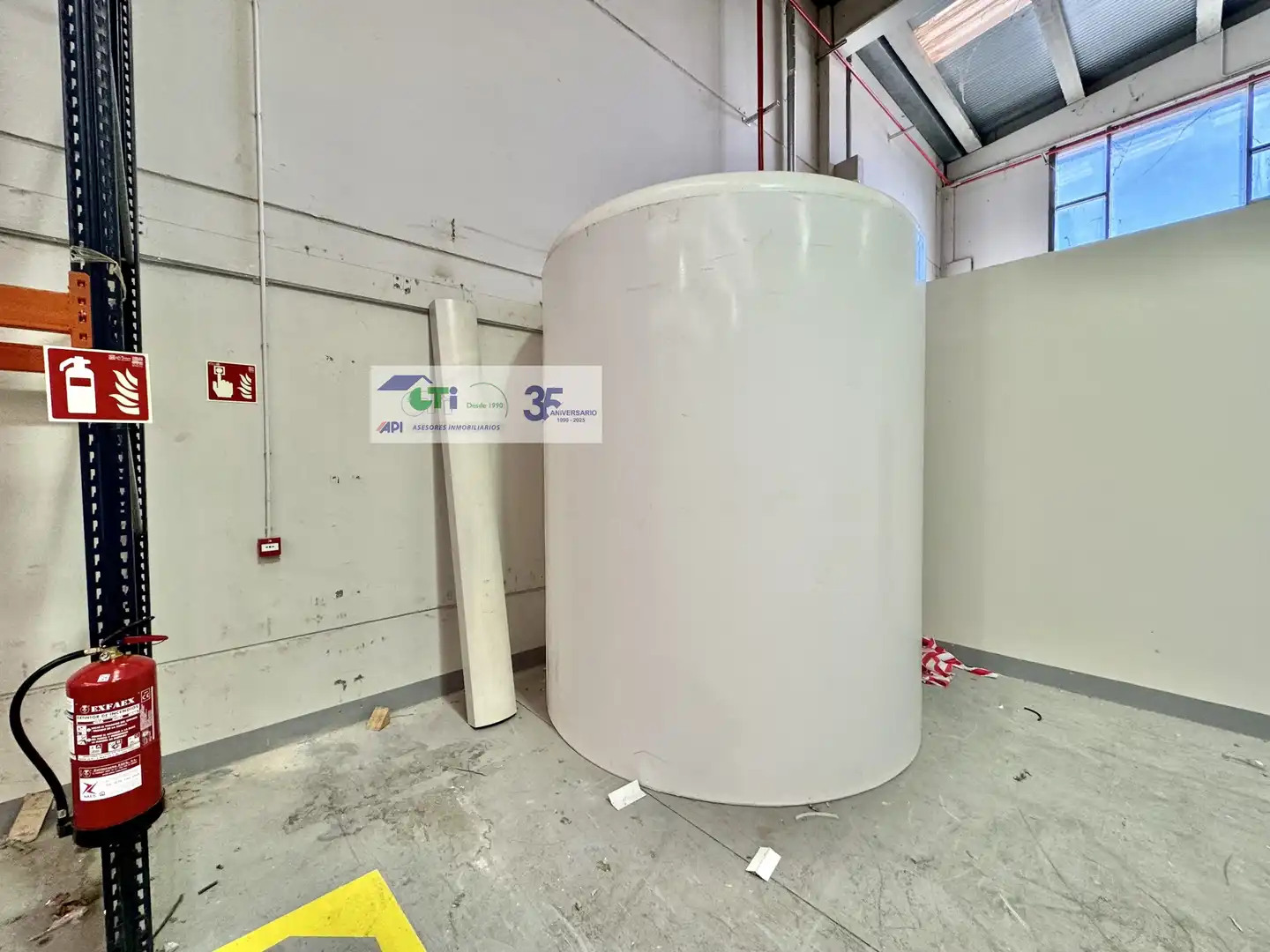 Industrial buildings for rent in La Muela
