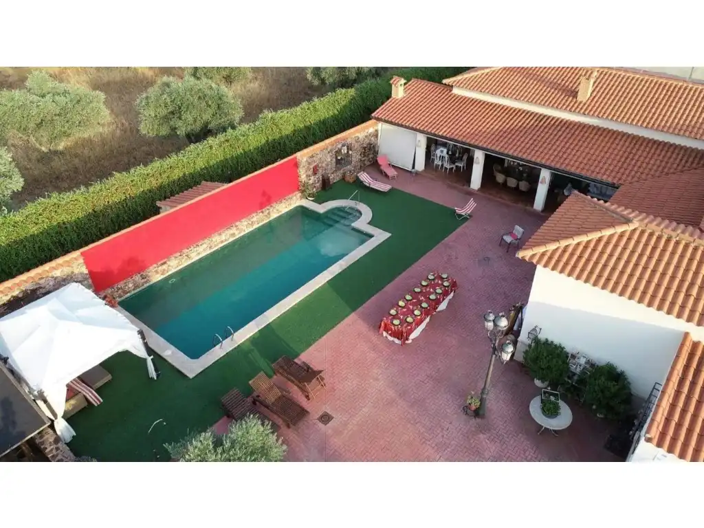 Detached house with pool for sale in Piedrabuena, imagen 6