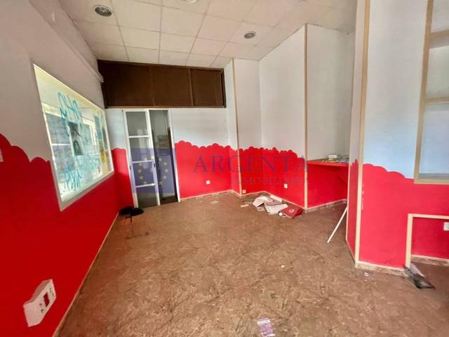 Local comercial en Alquiler en Nuevo Cáceres