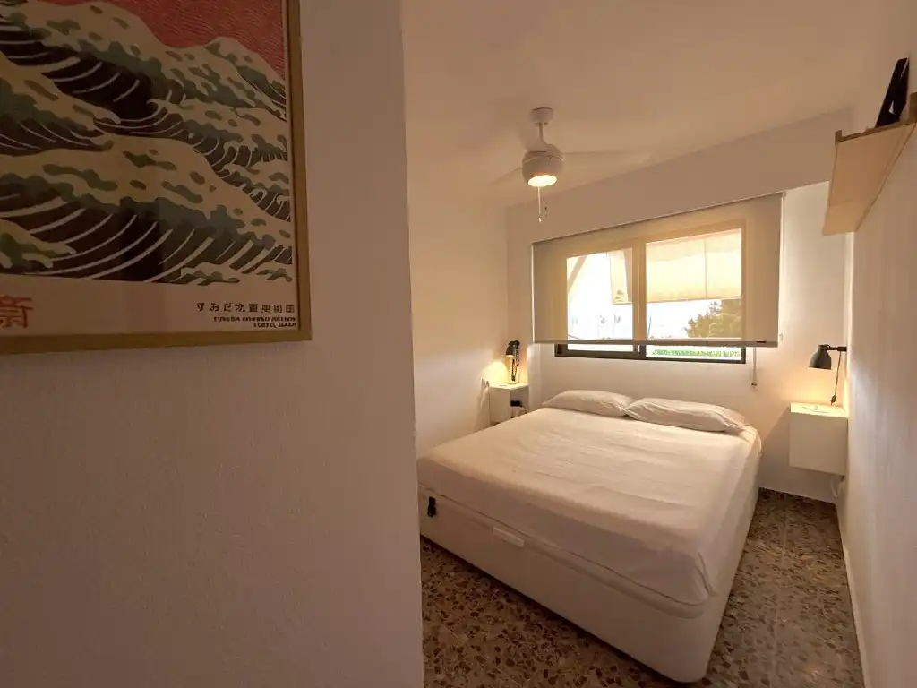 Bedroom of Apartments for rent in Els Terrers