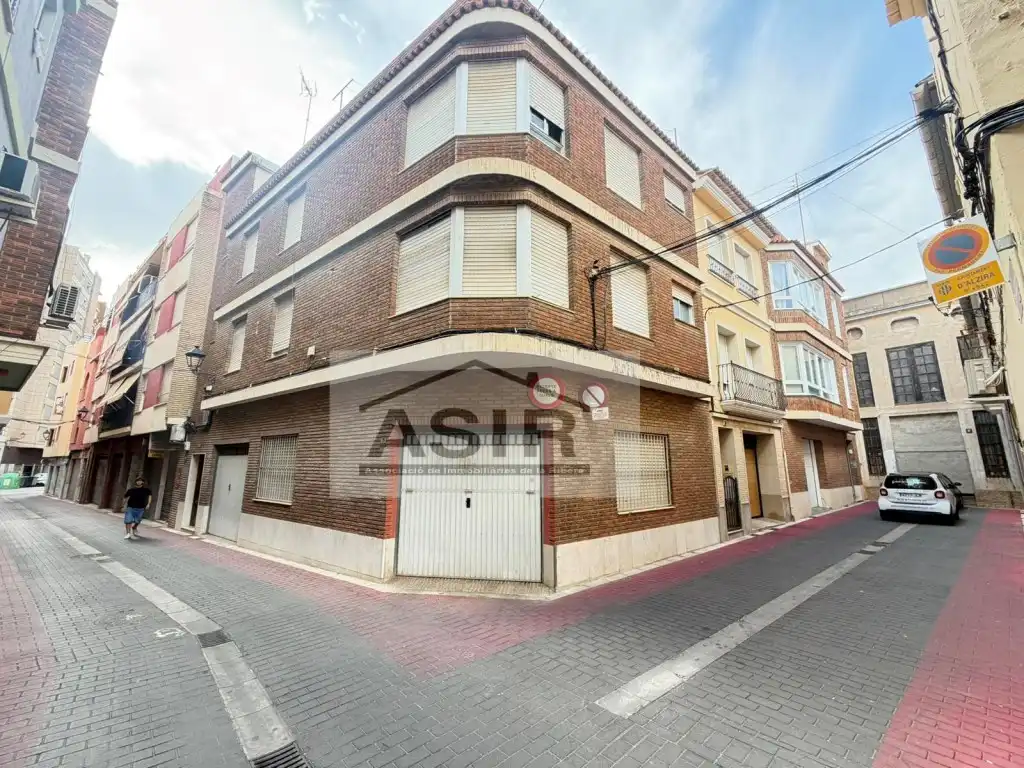 Casa en venda a Calle Piletes