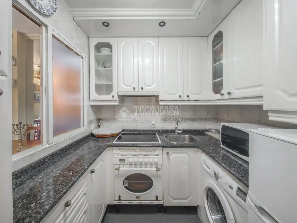 Cocina de Piso en venta en Madrid con Aire acondicionado, Calefacción y Balcón