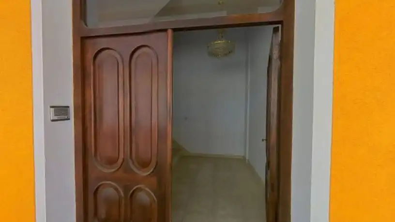 Local commercial à vendre à AVDA FISTERRA, CEE, Coruña, A, 15270, España, imagen 4