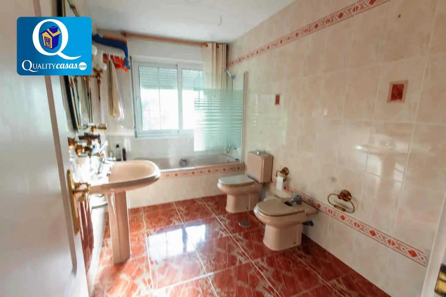 Chalet con piscina en venta en Garbinet - Vistahermosa, imagen 22