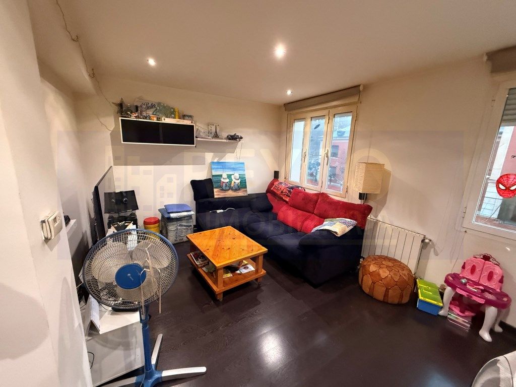 Sala d'estar de Apartament en venda en  Logroño