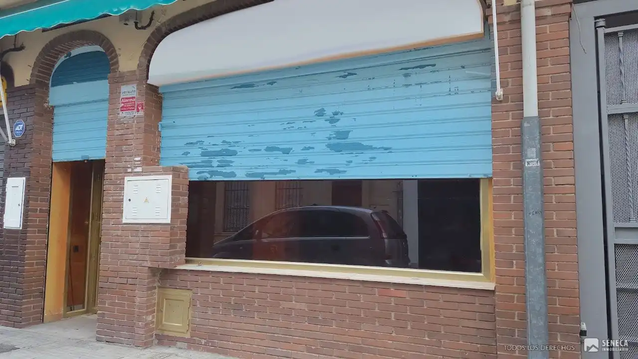 Local en venta en Huerta de la Reina - Trassierra