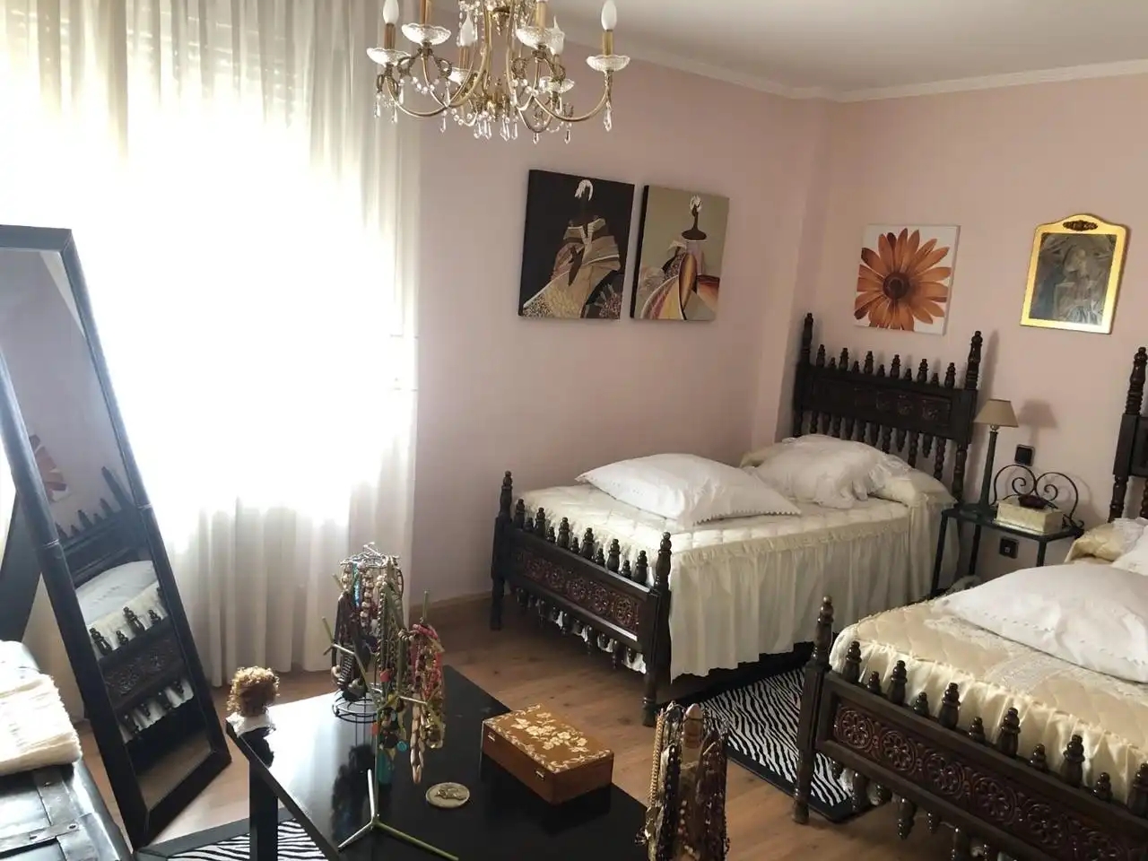 Bedroom of Houses for sale in León Capital   with Heating and Parquet flooring
