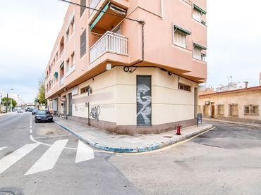Local comercial en venda a Santiago de la Ribera