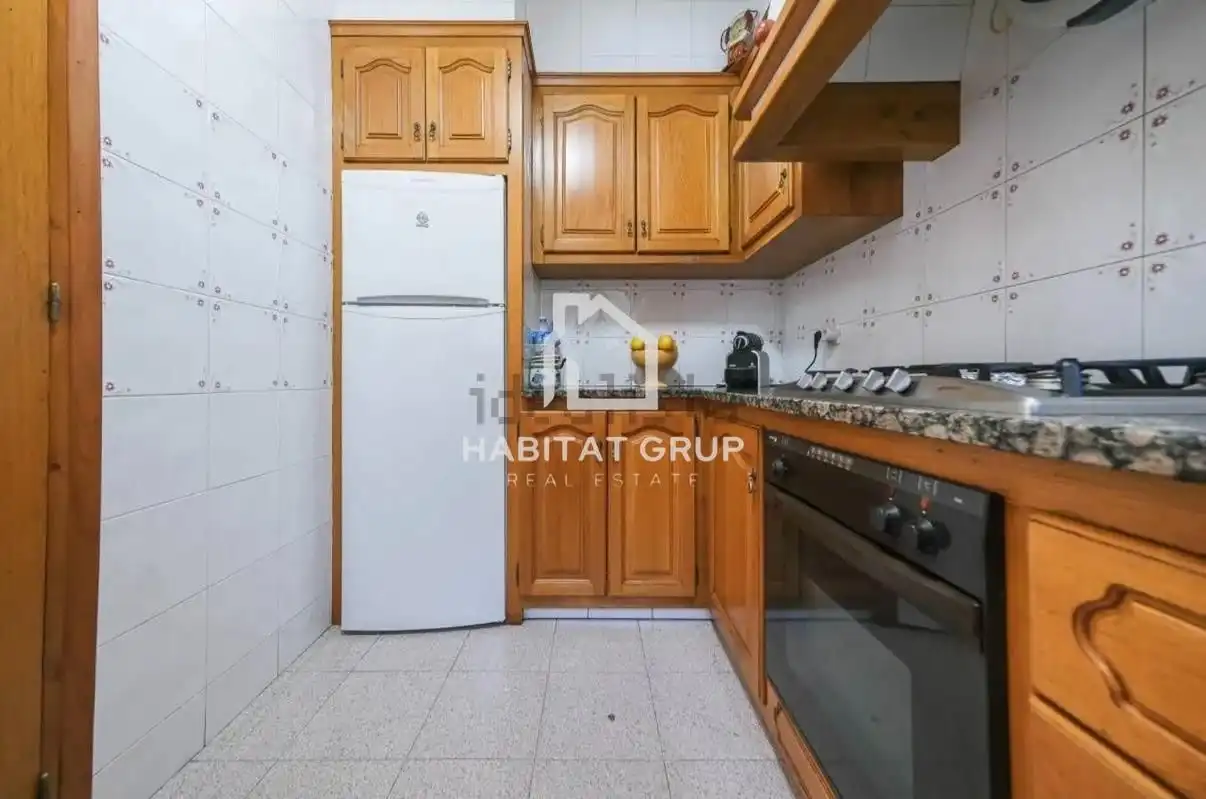 Cuina de Casa o xalet en venda en Torelló amb Jardí privat i Terrassa