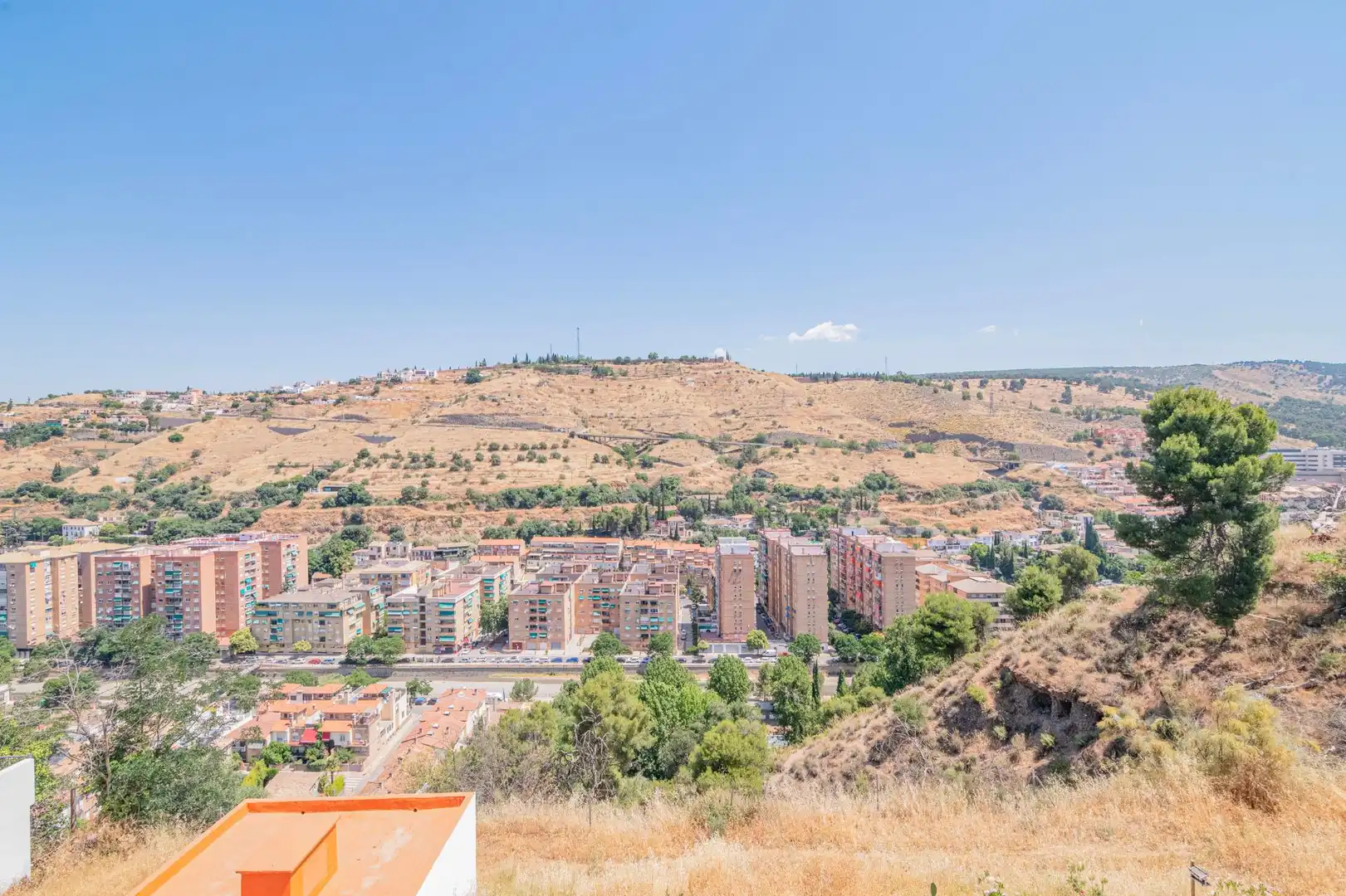 Vista exterior de Casa adosada de lloguer en Granada amb Aire condicionat, Calefacció i Terrassa