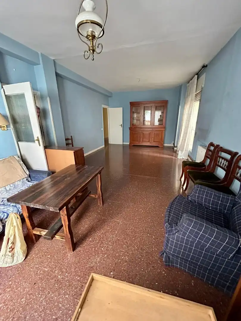 Sala de estar de Piso para compartir en Calahorra con Aire acondicionado, Calefacción y Terraza