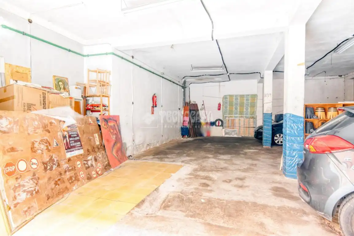 Garage zum Verkauf in Salamanca