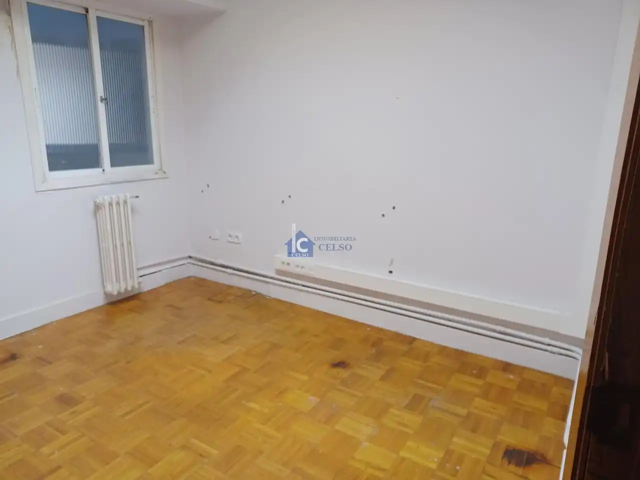 Piso de alquiler en Ourense Capital  con Calefacción