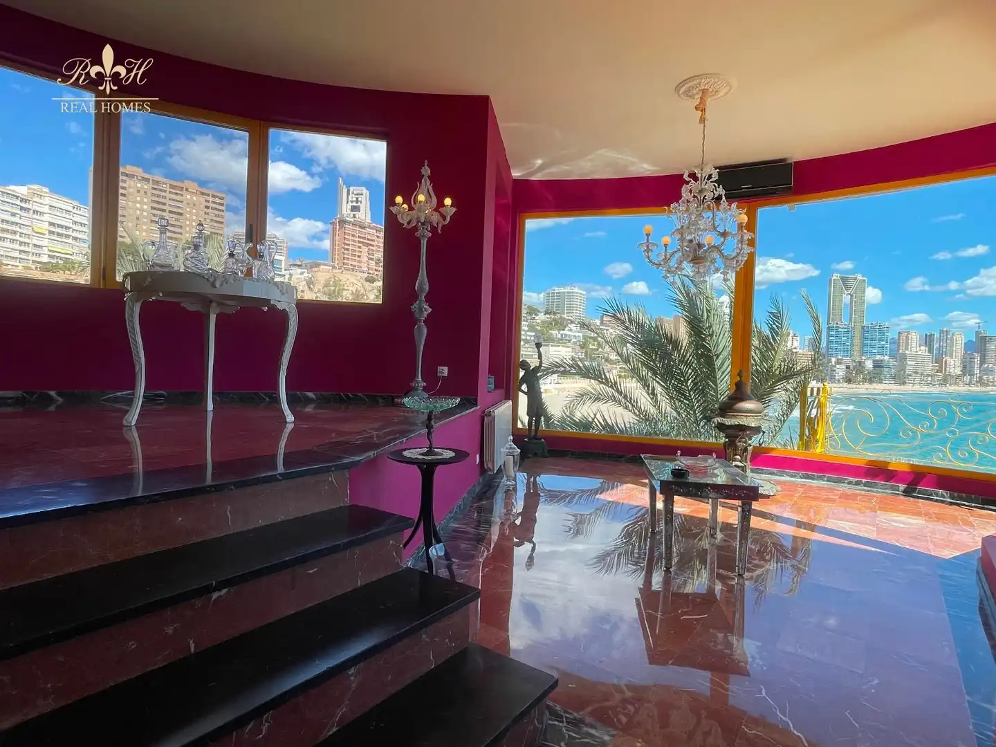 Houses for sale in Benidorm  with Air Conditioner and Terrace