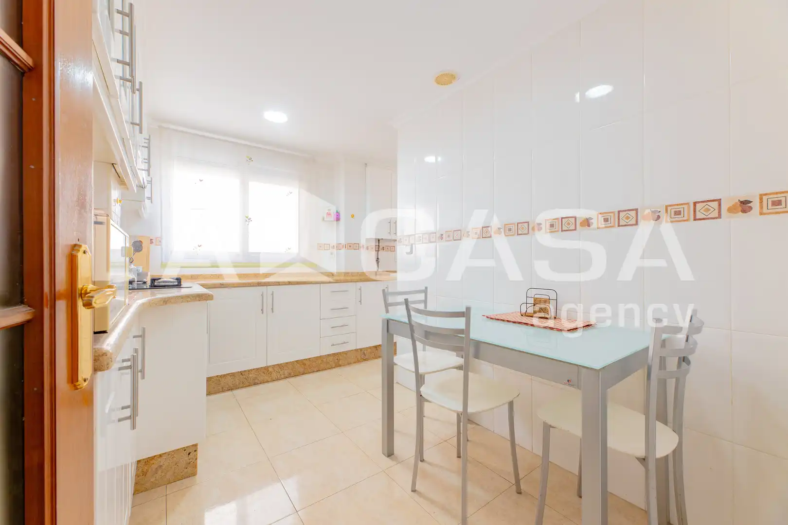 Cocina de Piso en venta en Valencia con Balcón