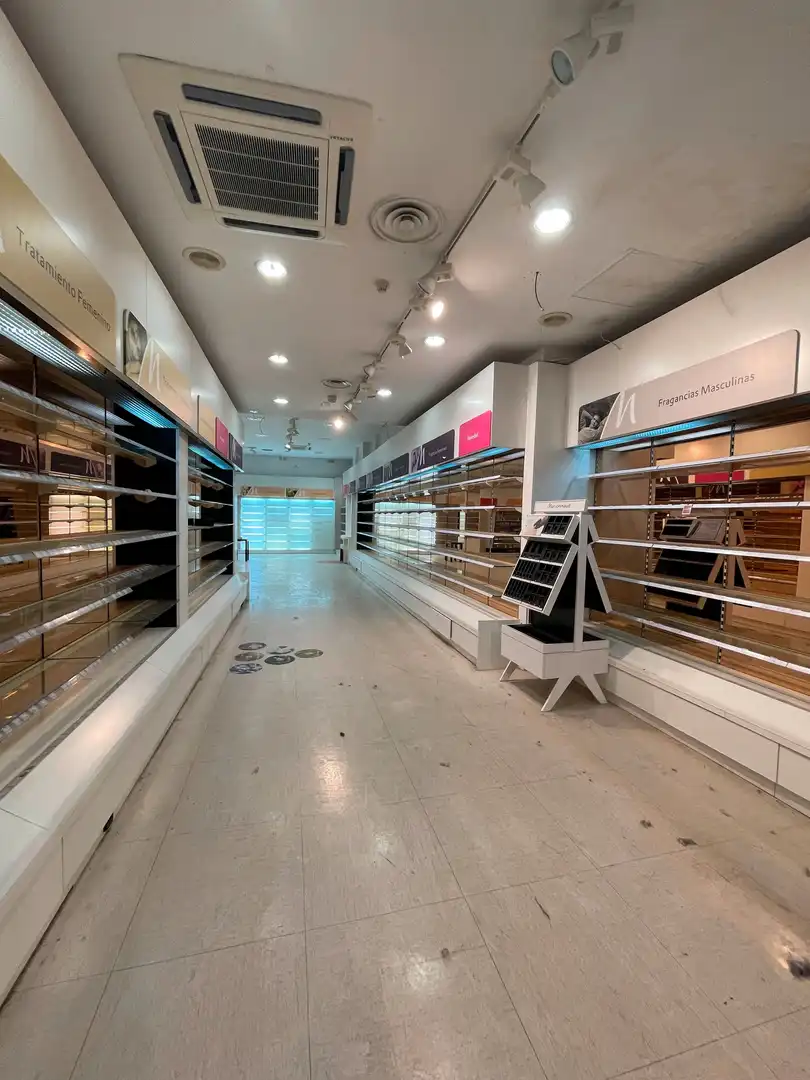 Locale commerciale in vendita a Calle 12, imagen 6
