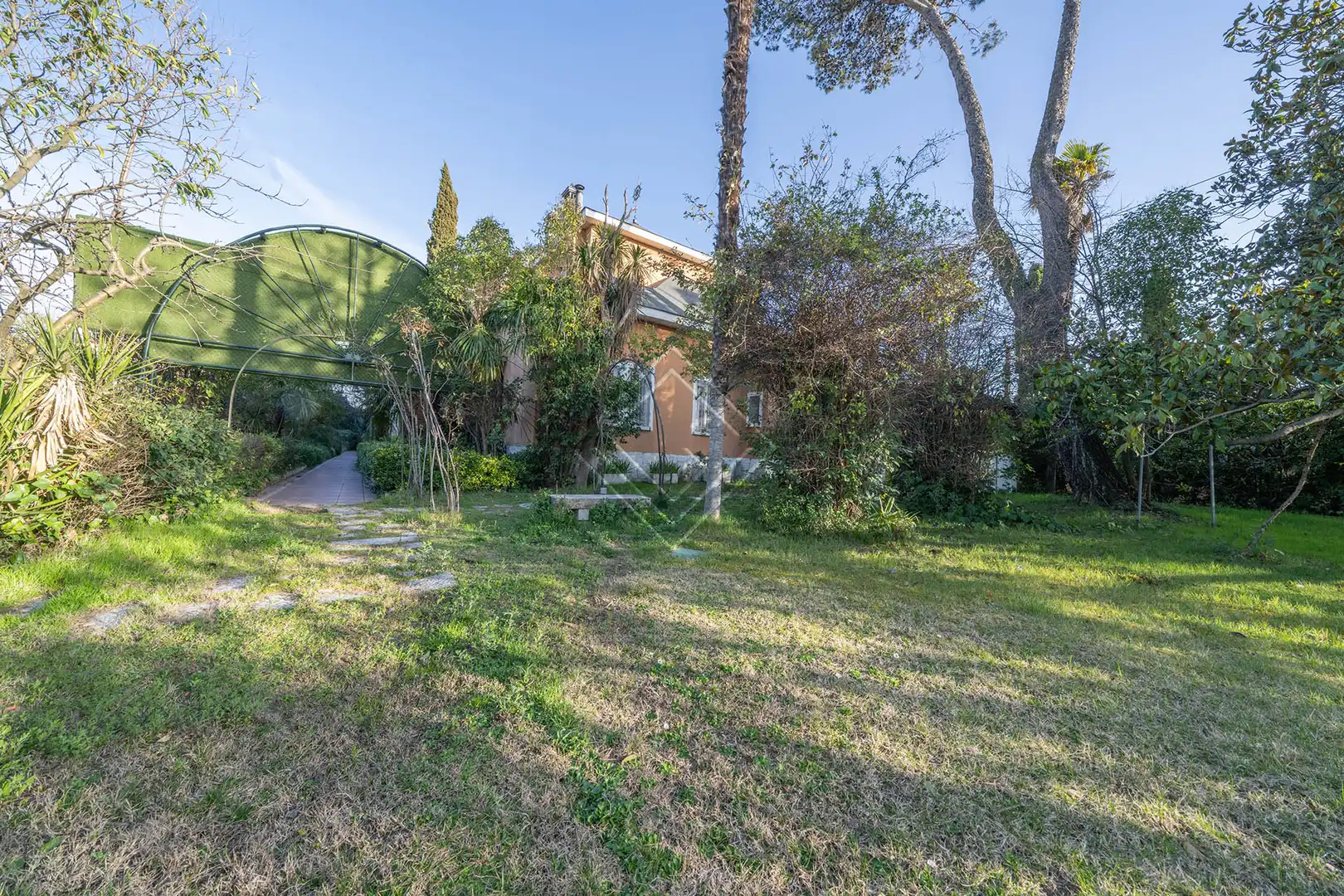 Jardín de Casa o chalet en venta en Madrid con Jardín privado, Terraza y Piscina