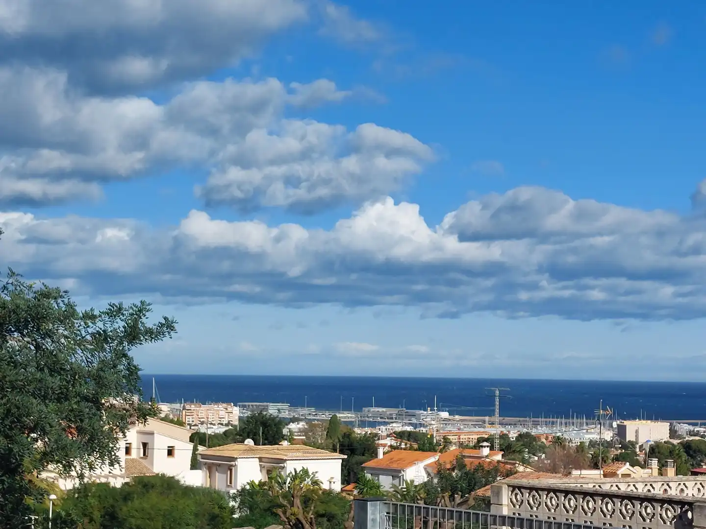 Vista exterior de Residencial en venta en Dénia