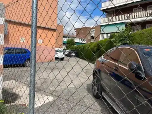Parking de Piso en venta en Madrid con Aire acondicionado y Amueblado