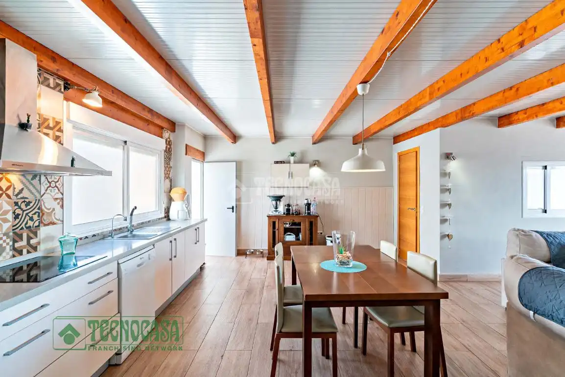 Küche von Einfamilien-Reihenhaus zum Verkauf in El Ejido mit Klimaanlage, Parkett und Terrasse