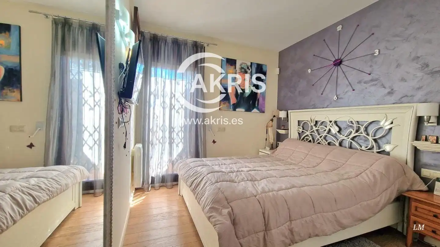 Piso con piscina en venta en Avinguda Sa Boadella, imagen 24