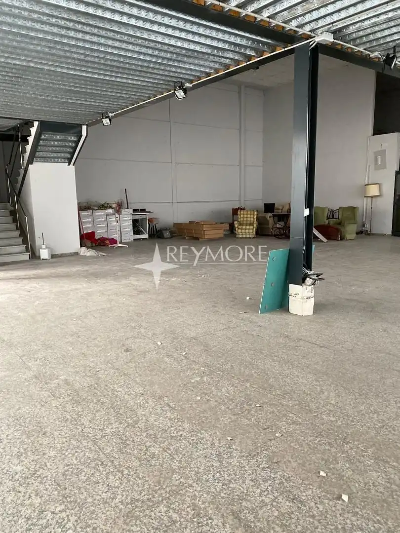 Local comercial de lloguer a Periurbano Este - Campiña, imagen 5