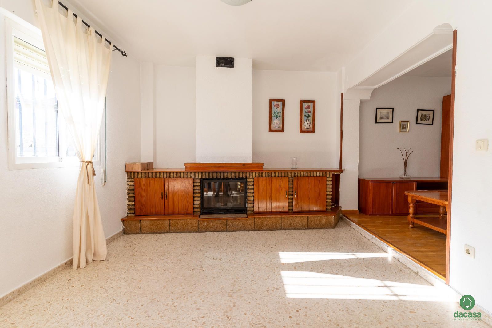 Sala d'estar de Casa adosada en venda en Aljaraque amb Aire condicionat i Terrassa